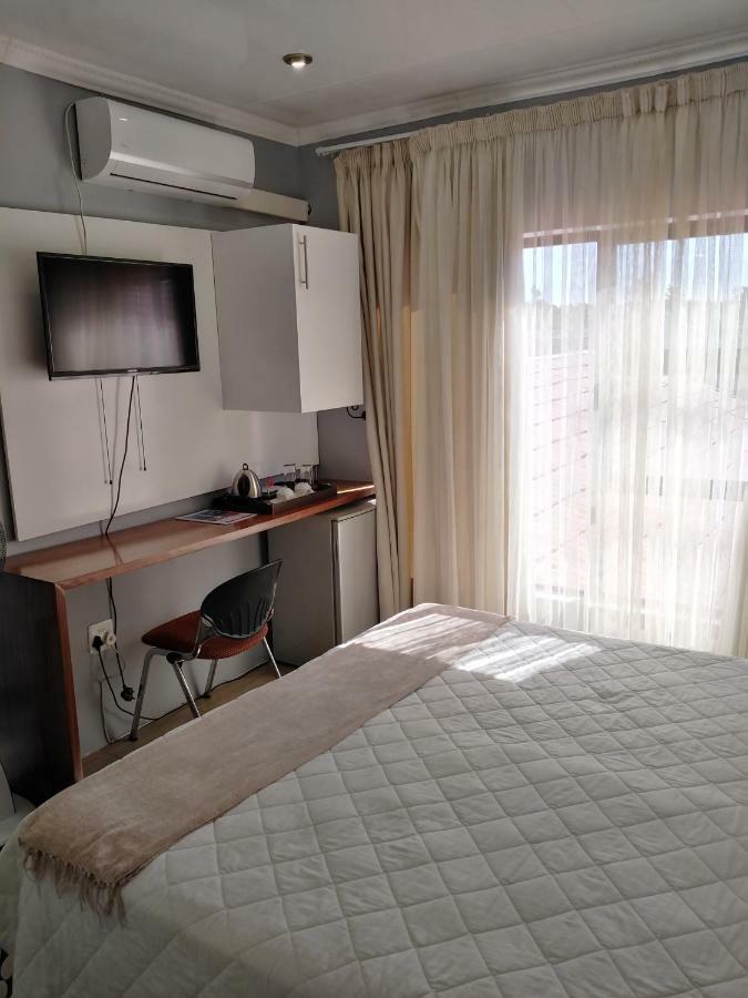 On Hill Lodge Bloemfontein Zewnętrze zdjęcie