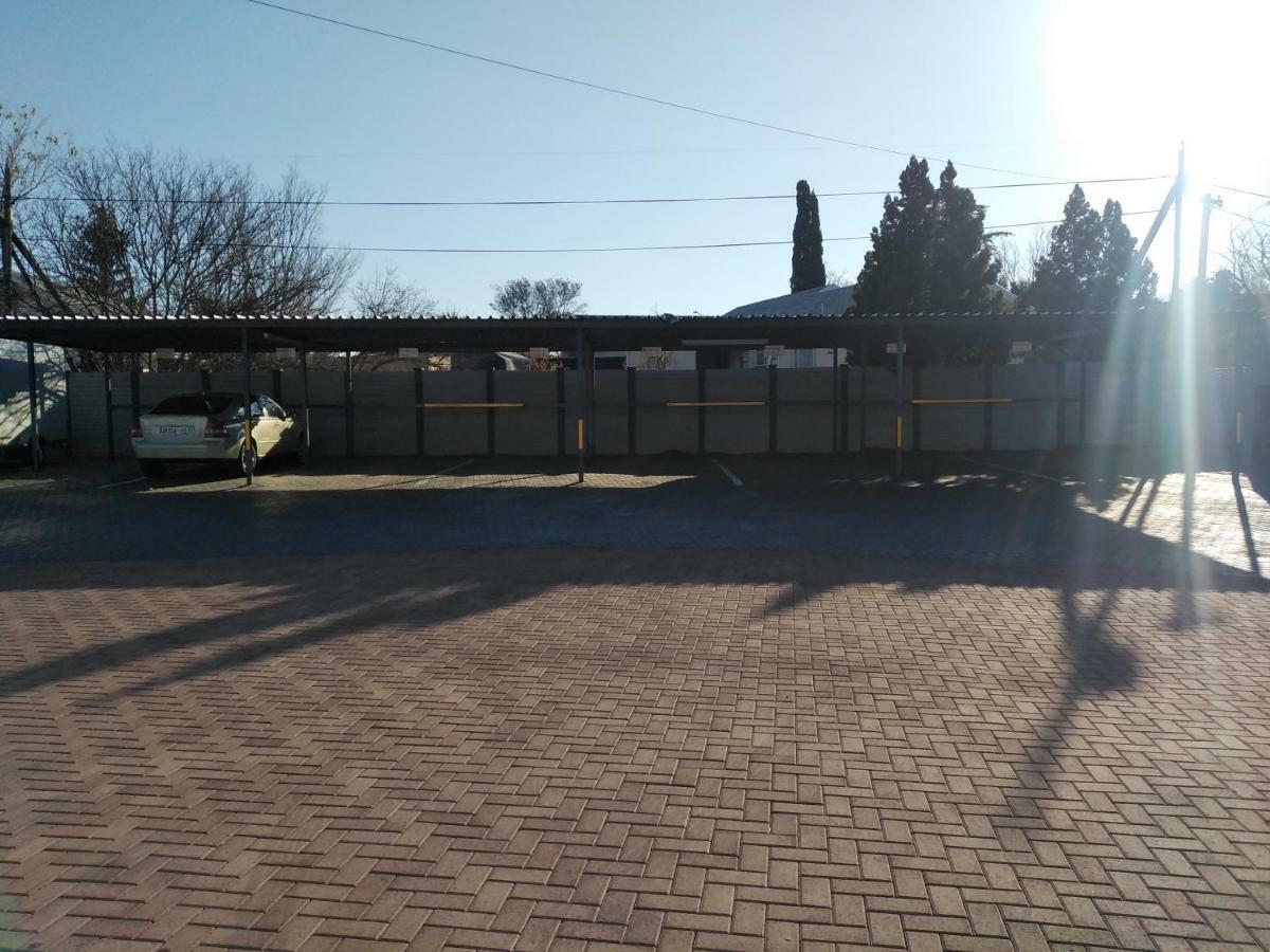 On Hill Lodge Bloemfontein Zewnętrze zdjęcie