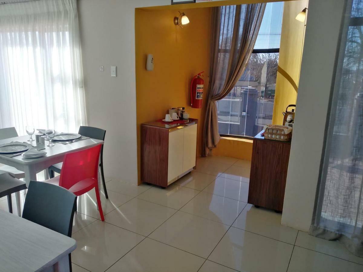 On Hill Lodge Bloemfontein Zewnętrze zdjęcie